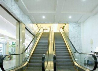 پله برقی پله برقی