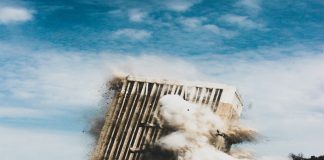 تخریب ساختمان