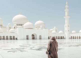 گنبد و مسجد