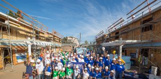 گروه بازسازی خانه