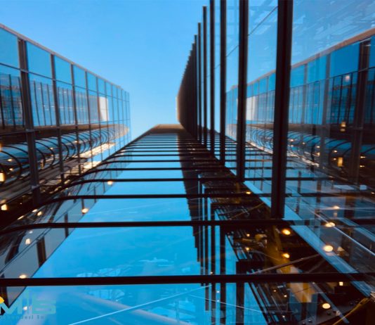 نصاب کرتین وال