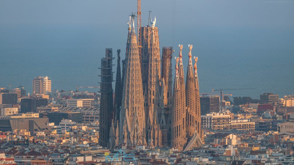  La Sagrada Familia mohandesisaz